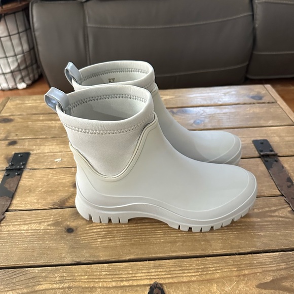 Sam Edelman Gray Winter & Rain Boots - Picture 5 of 6